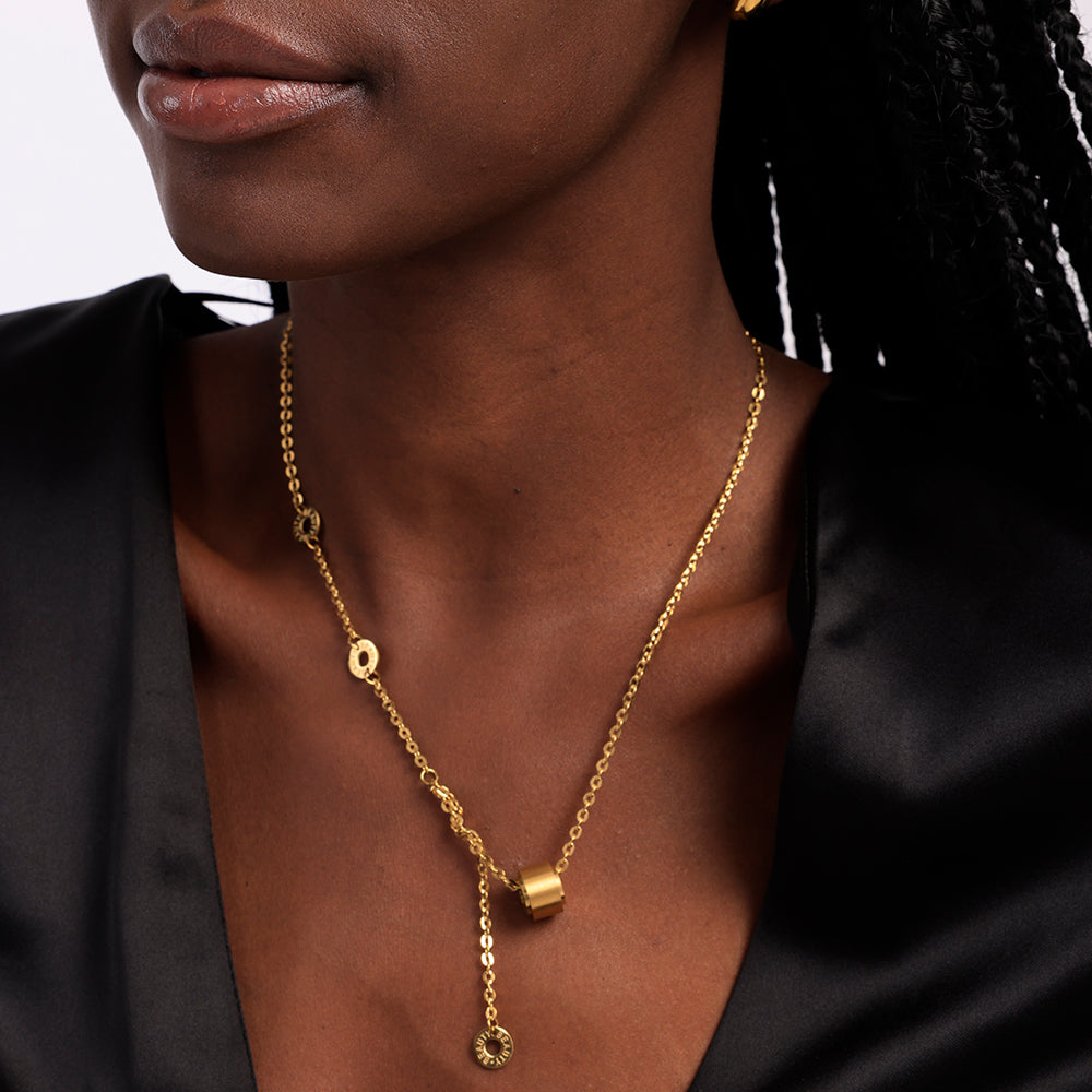Hollow Clavicle Chain Necklace