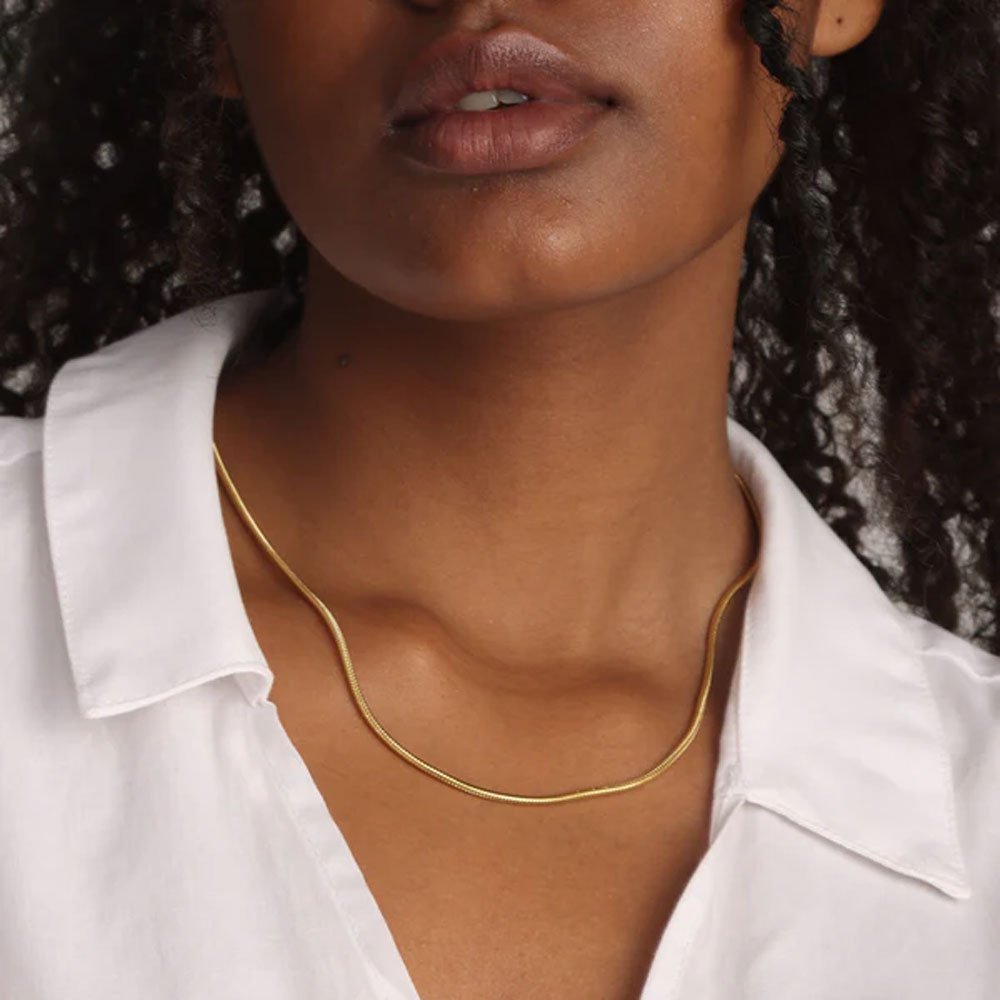 Glossy Chain Necklace